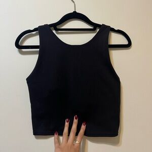 Gap athletic top